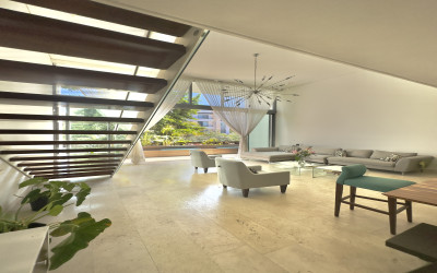 Gallery thumbnail Spacious apartment with excellent location